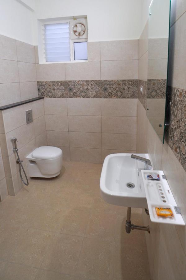 Kcg Residency Hotel Mysore Bagian luar foto