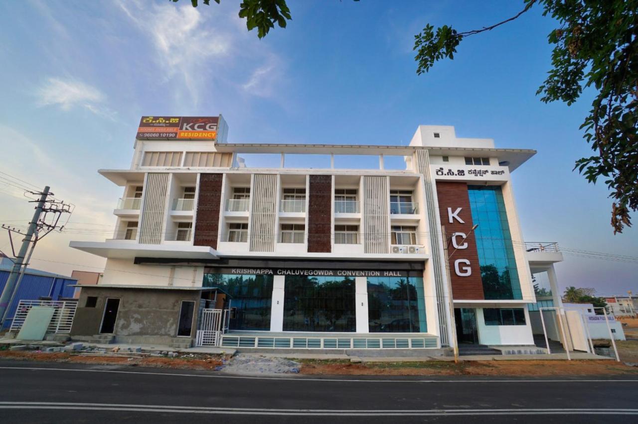 Kcg Residency Hotel Mysore Bagian luar foto