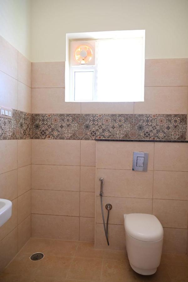 Kcg Residency Hotel Mysore Bagian luar foto