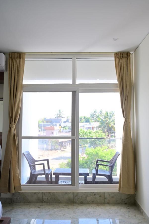 Kcg Residency Hotel Mysore Bagian luar foto