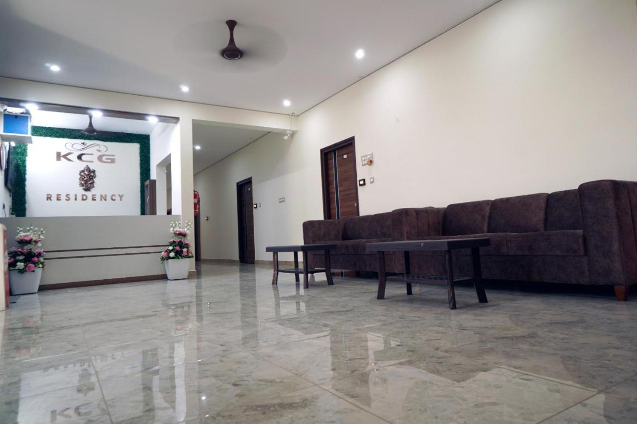Kcg Residency Hotel Mysore Bagian luar foto